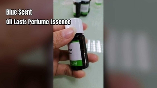 Profumo a lunga durata con olio profumato blu