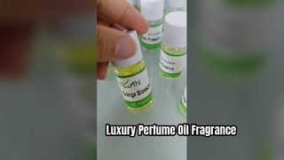 Produzione di profumi con olio profumato Lan-come per il Medio Oriente